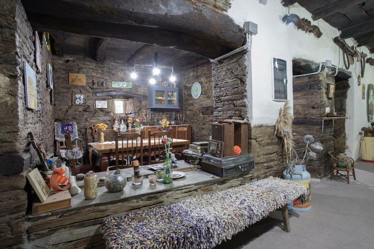 A Fonte Das Bodas Samos Zewnętrze zdjęcie